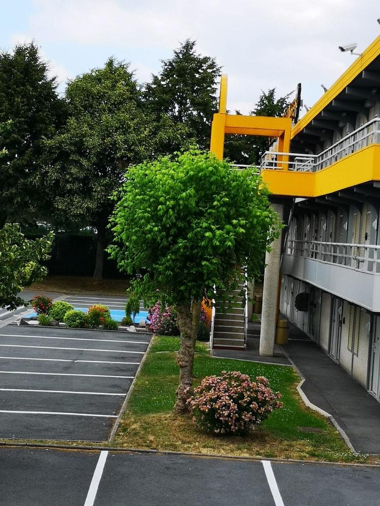 Premiere Classe Lille Sud - Seclin Exterior foto